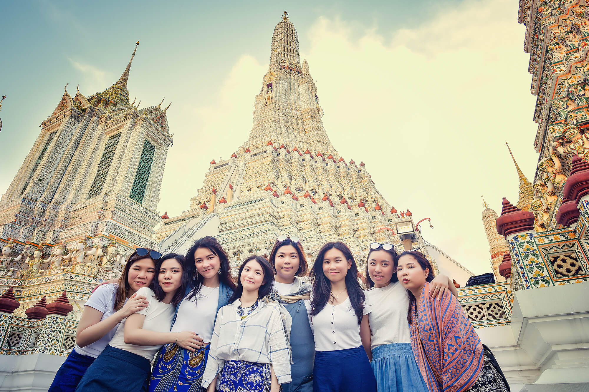 Capturing Bangkok’s Beauty: Professional Photography Services