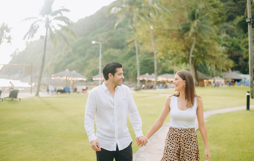 Phuket Bliss: Honeymoon Moments Captured by Fotorod Photographer