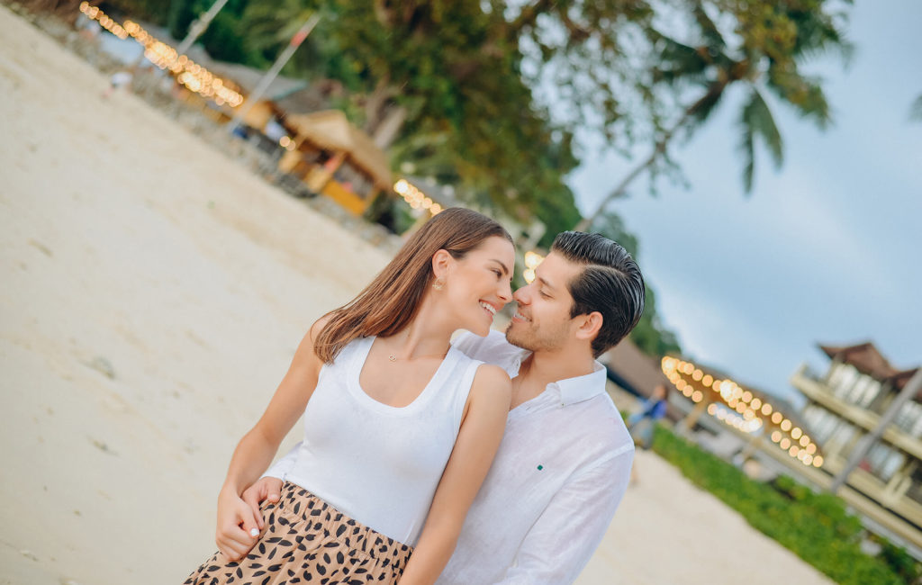 Phuket Bliss: Honeymoon Moments Captured by Fotorod Photographer