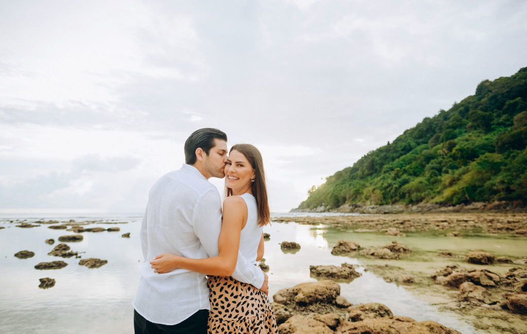 Phuket Bliss: Honeymoon Moments Captured by Fotorod Photographer