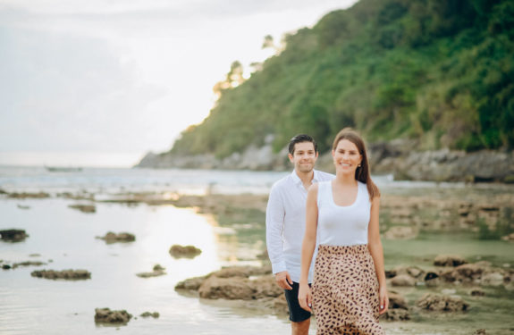 Phuket Bliss: Honeymoon Moments Captured by Fotorod Photographer