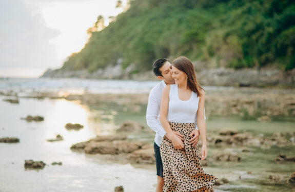 Phuket Bliss: Honeymoon Moments Captured by Fotorod Photographer