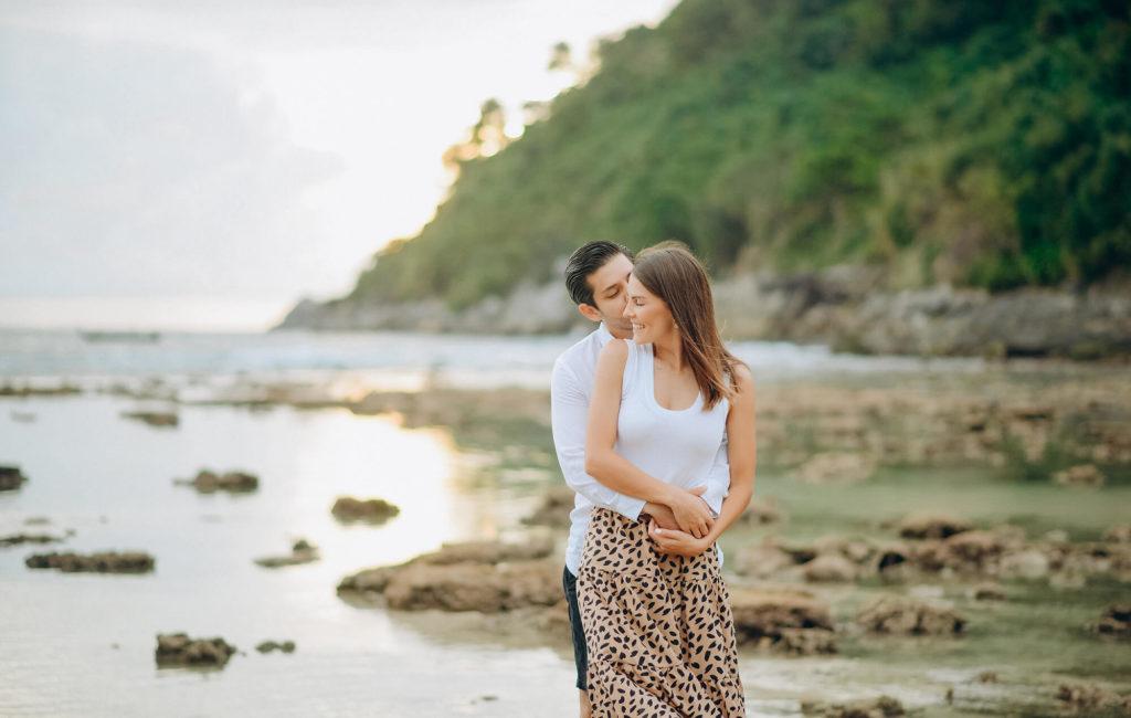 Phuket Bliss: Honeymoon Moments Captured by Fotorod Photographer