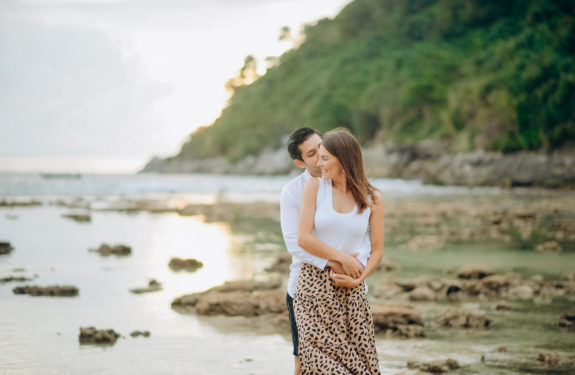 Phuket Bliss: Honeymoon Moments Captured by Fotorod Photographer