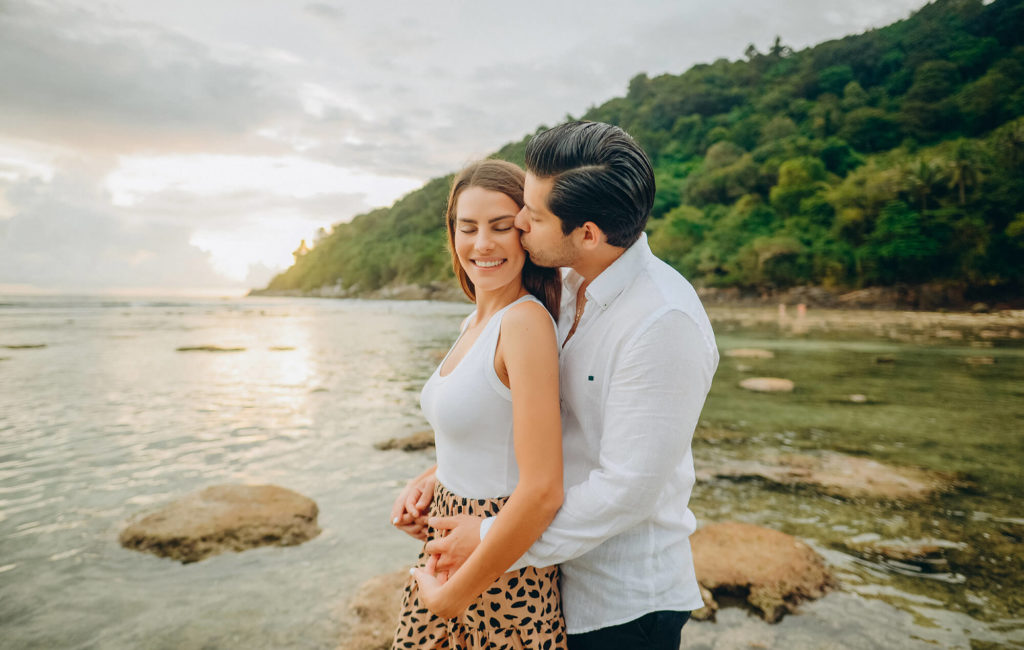 Phuket Bliss: Honeymoon Moments Captured by Fotorod Photographer