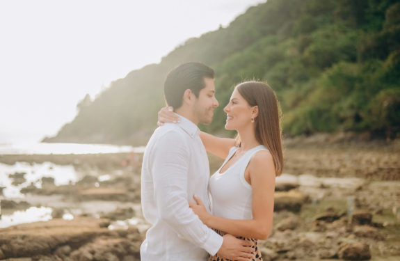 Phuket Bliss: Honeymoon Moments Captured by Fotorod Photographer