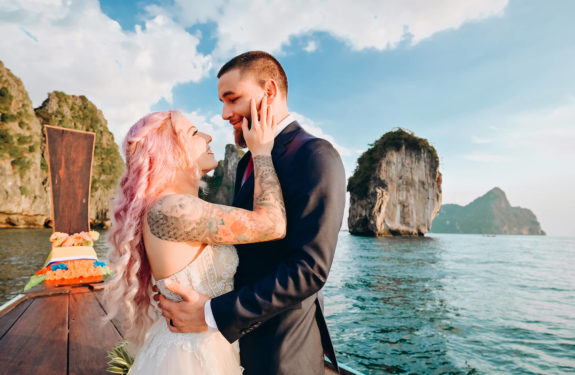 Tropical Bliss: Longtail Boat Wedding Photography in the Stunning Phi Phi Islands