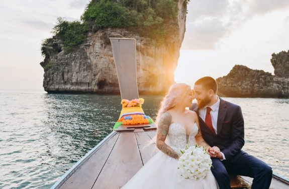 Tropical Bliss: Longtail Boat Wedding Photography in the Stunning Phi Phi Islands