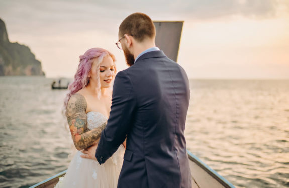 Tropical Bliss: Longtail Boat Wedding Photography in the Stunning Phi Phi Islands