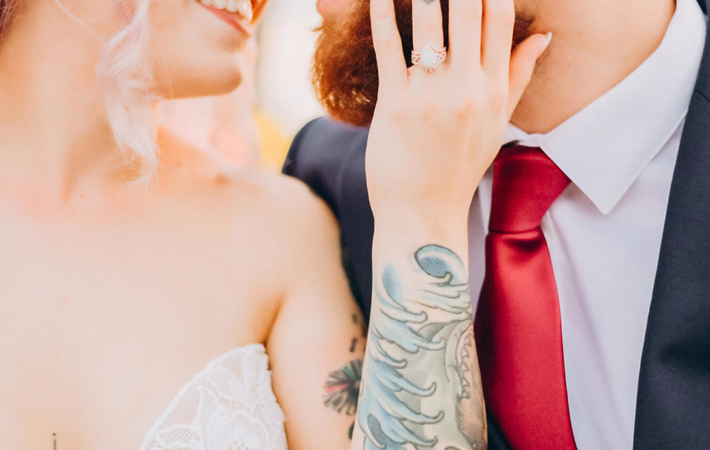 Tropical Bliss: Longtail Boat Wedding Photography in the Stunning Phi Phi Islands