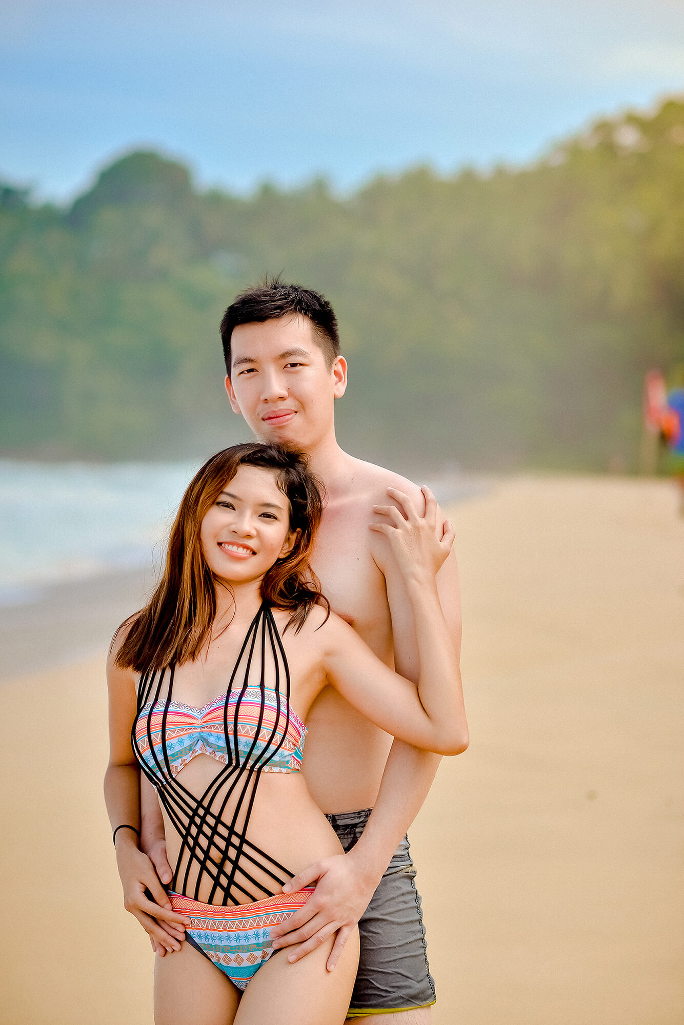 Maria & Bryan Beach Engagement Photoshoot