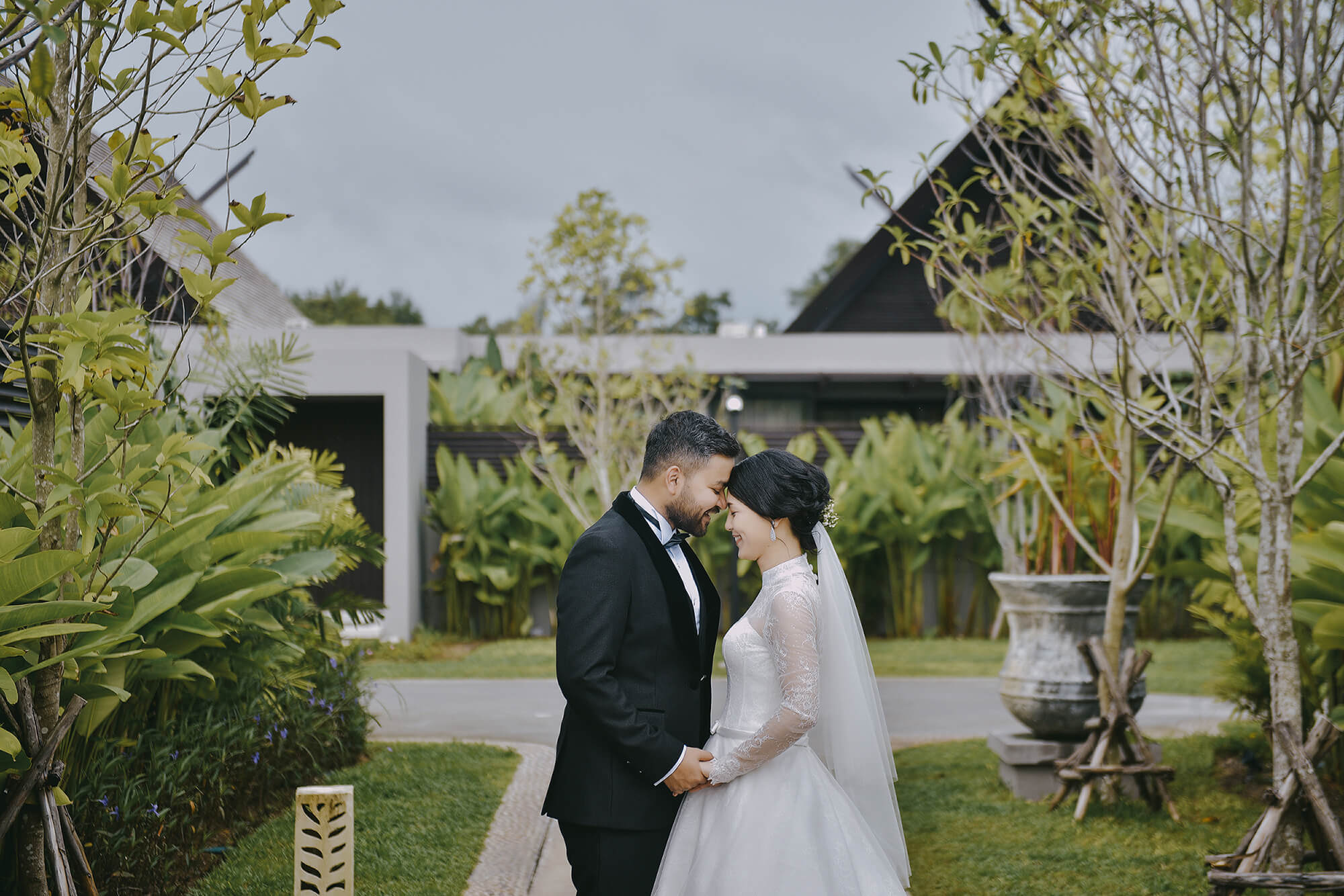 Rainy day pre wedding photography in Phuket