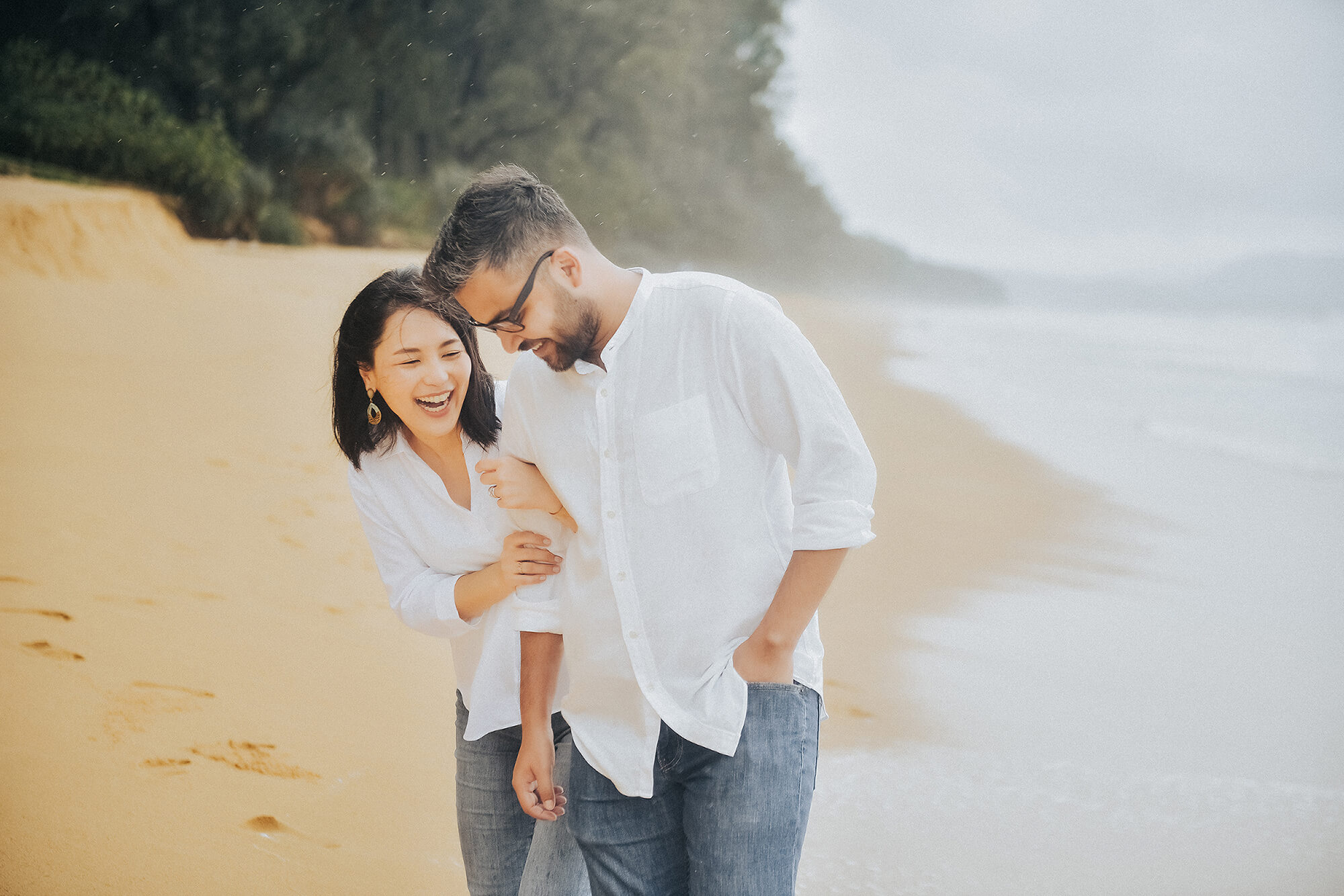 Rainy day pre wedding photography in Phuket