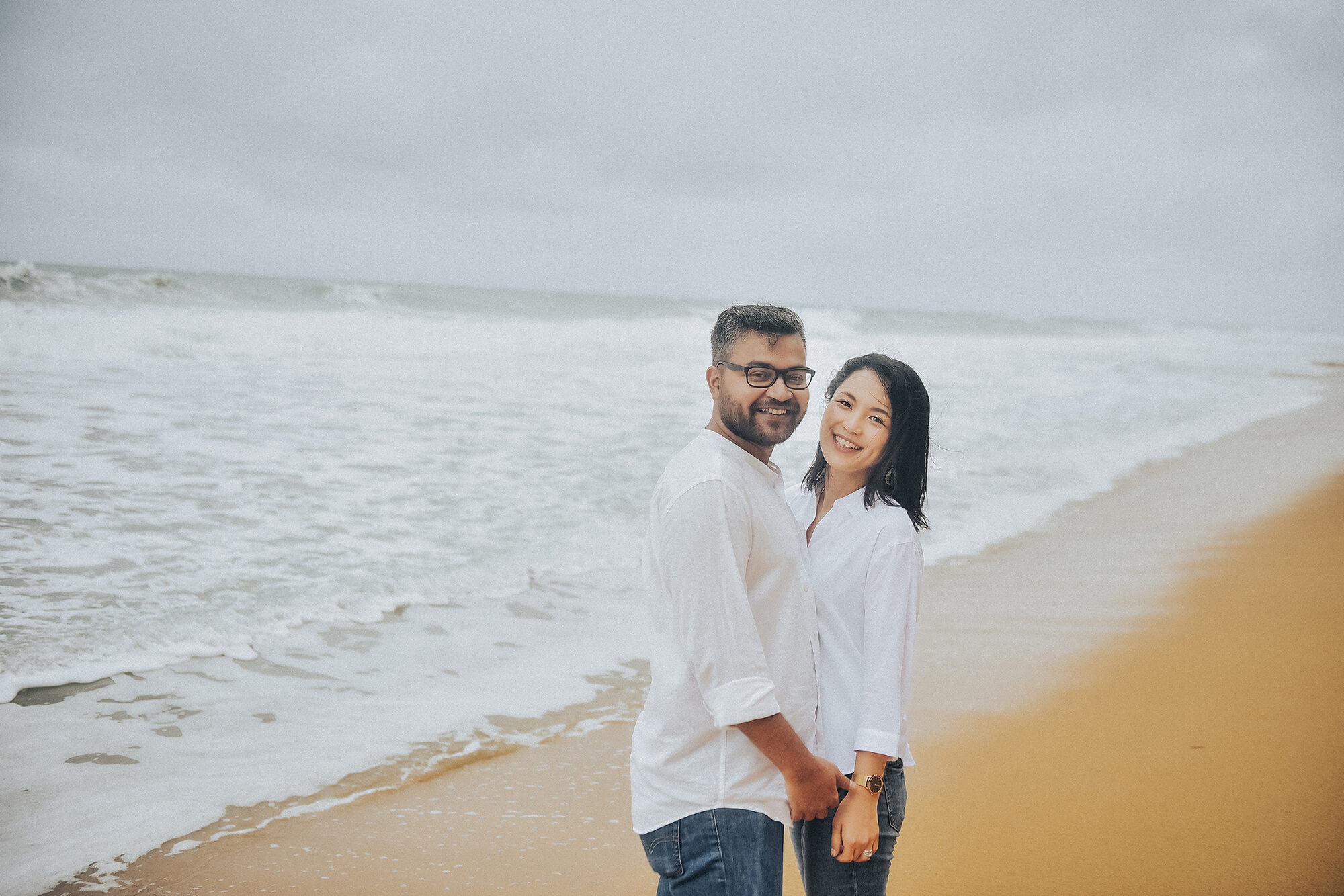 Rainy day pre wedding photography in Phuket