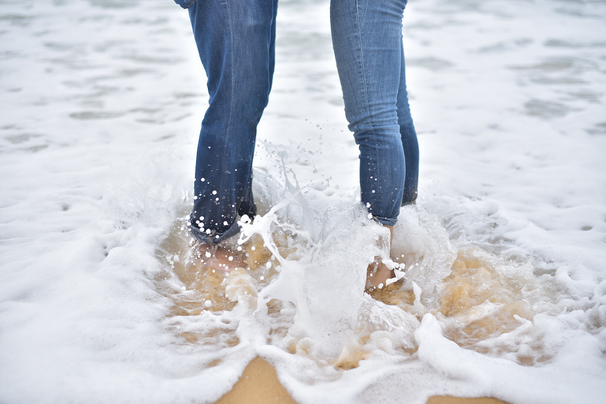 Rainy day pre wedding photography in Phuket