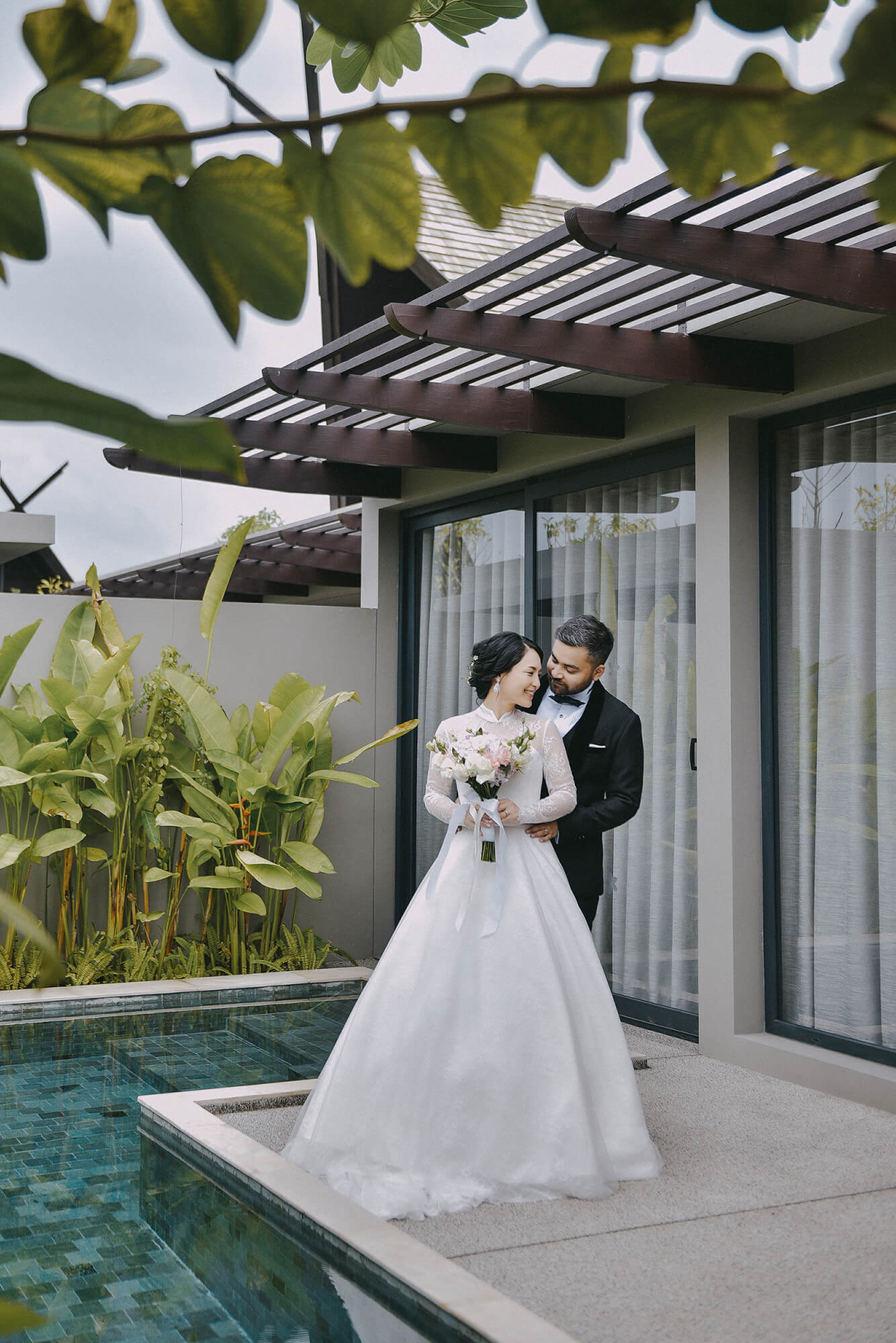 Rainy day pre wedding photography in Phuket